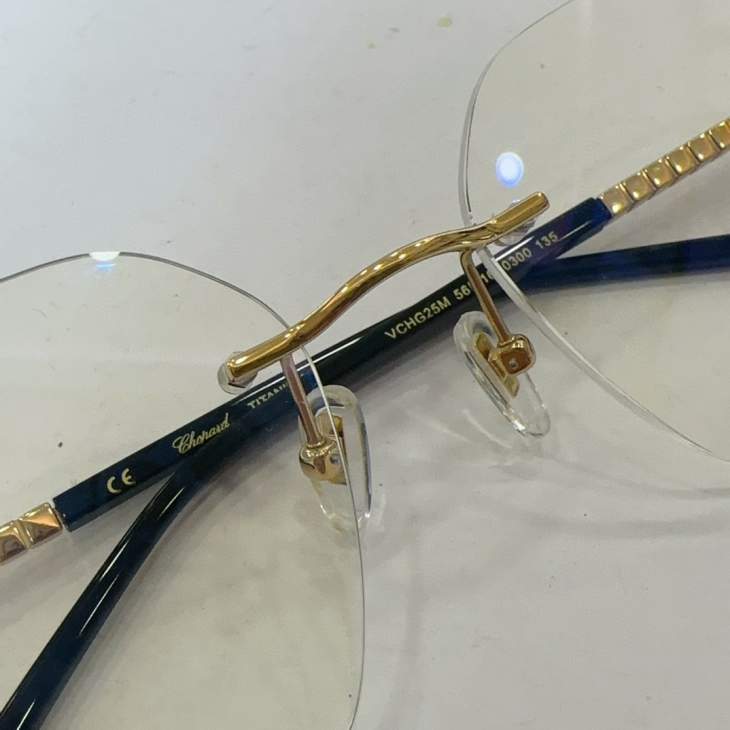 Picture of Chopard Sunglasses _SKUfw62587383fw